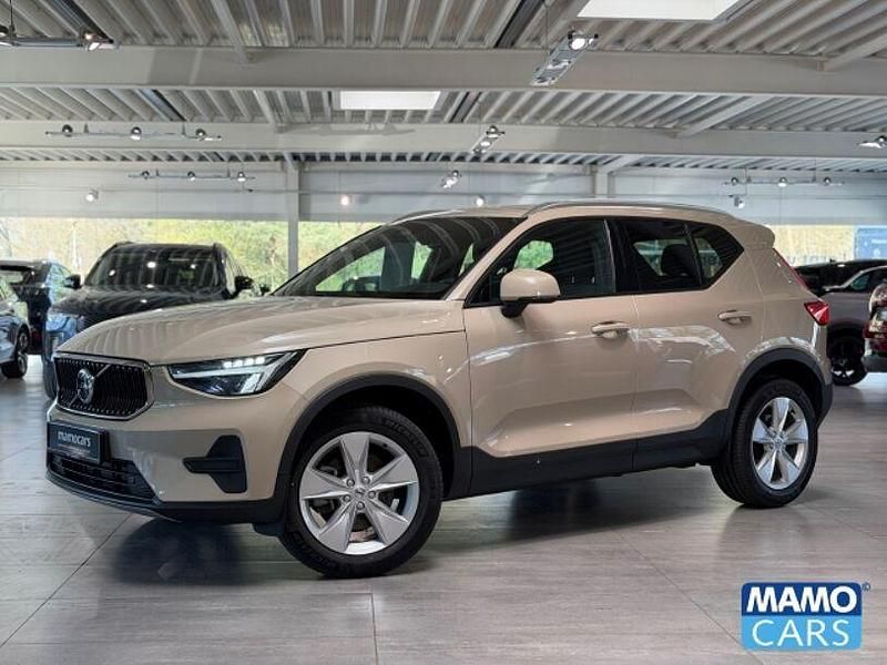Gebraucht Volvo XC40 Core 163 PS (119 kW) 2025 Beige SUV