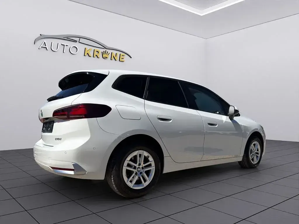 Occasion BMW 218 Performance 150 ch (110 kW) 2022 Blanc Monospace