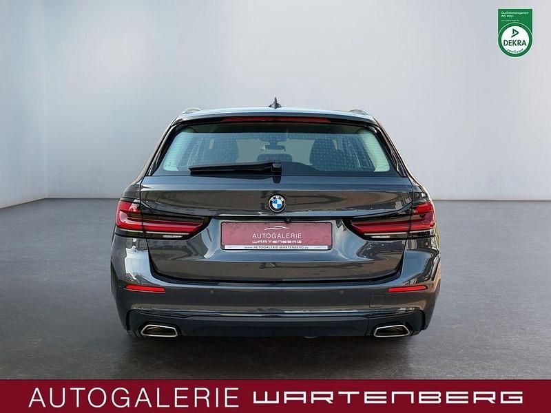 Gebraucht BMW 520 190 PS (139 kW) 2021 Grau Limousine