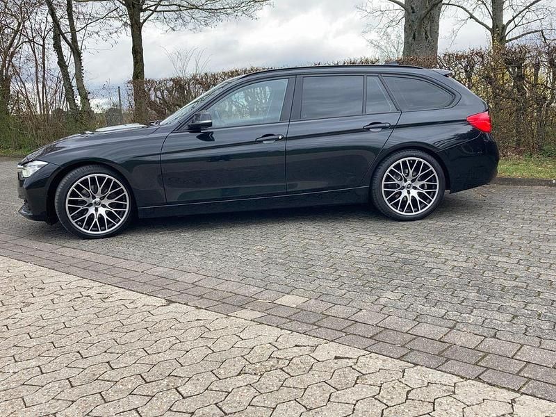 Gebraucht BMW 320 Efficient Dynamics 163 PS (119 kW) 2018 Schwarz Kombi