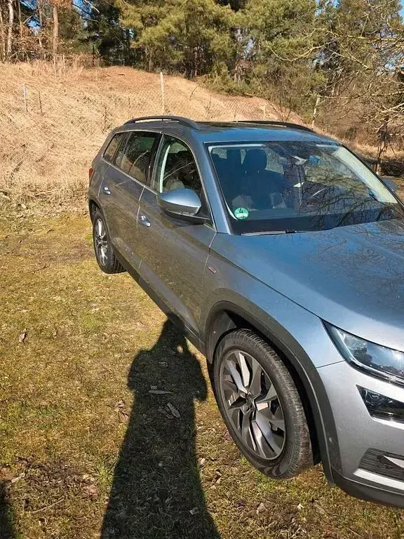 Gebraucht Skoda Kodiaq Clever 150 PS (110 kW) 2021 Silber SUV