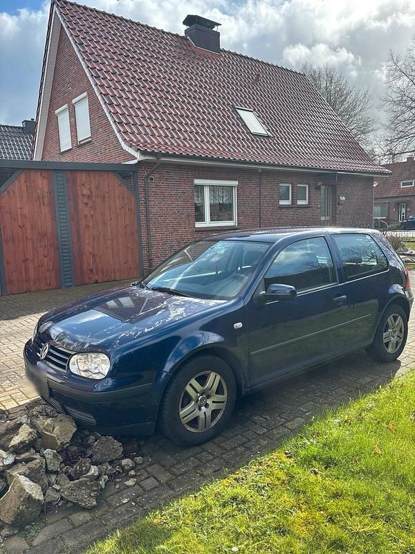 Gebraucht VW Golf IV 75 PS (55 kW) 2001 Blau Limousine