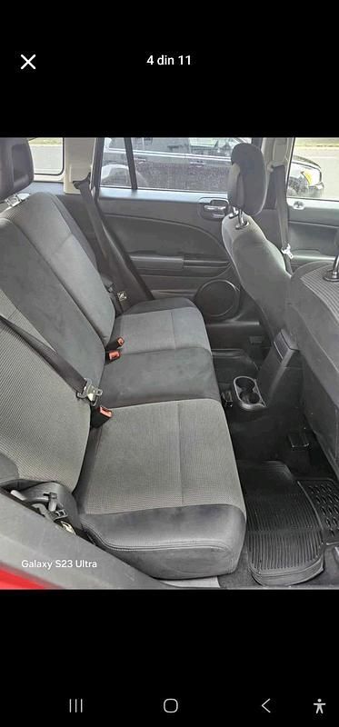 Gebraucht Dodge Caliber 156 PS (114 kW) 2010 Schwarz Kleinwagen