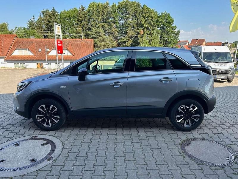 Gebraucht Opel Crossland 131 PS (96 kW) 2024 Lack grau artense metallic SUV