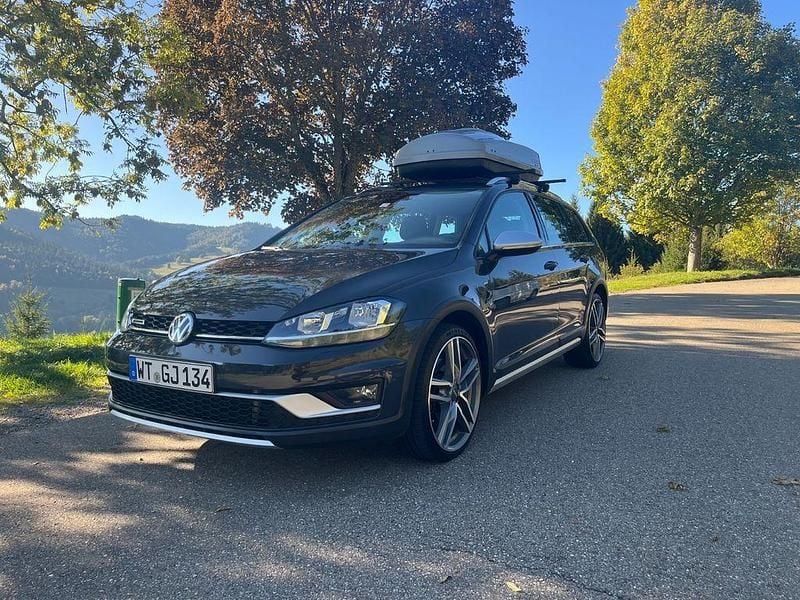Gebraucht 2018 VW Golf Alltrack Kombi | 18.500 € (Fairer Preis) - Bild 1/4