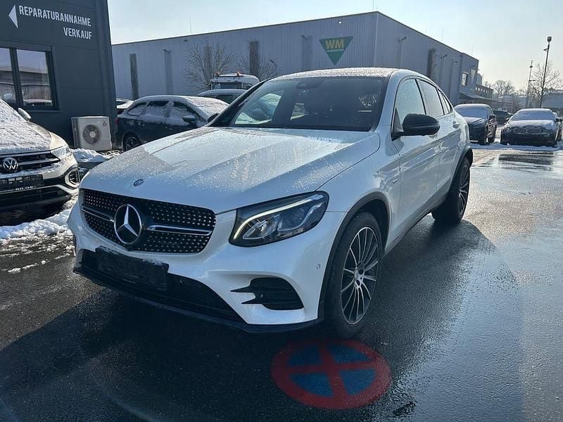 Gebraucht Mercedes GLC250 AMG Edition 1 204 PS (150 kW) 2017 Weiß Coupé
