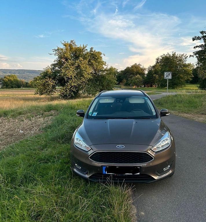 Gebraucht Ford Focus Business Edition 211 PS (155 kW) 2018 Braun Kombi