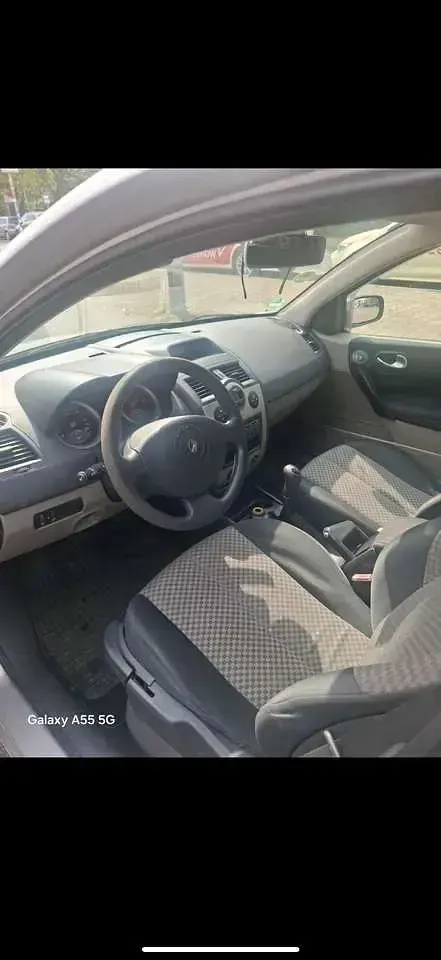 Gebraucht Renault Mégane GrandTour Authentique 111 PS (81 kW) 2006 Kombi