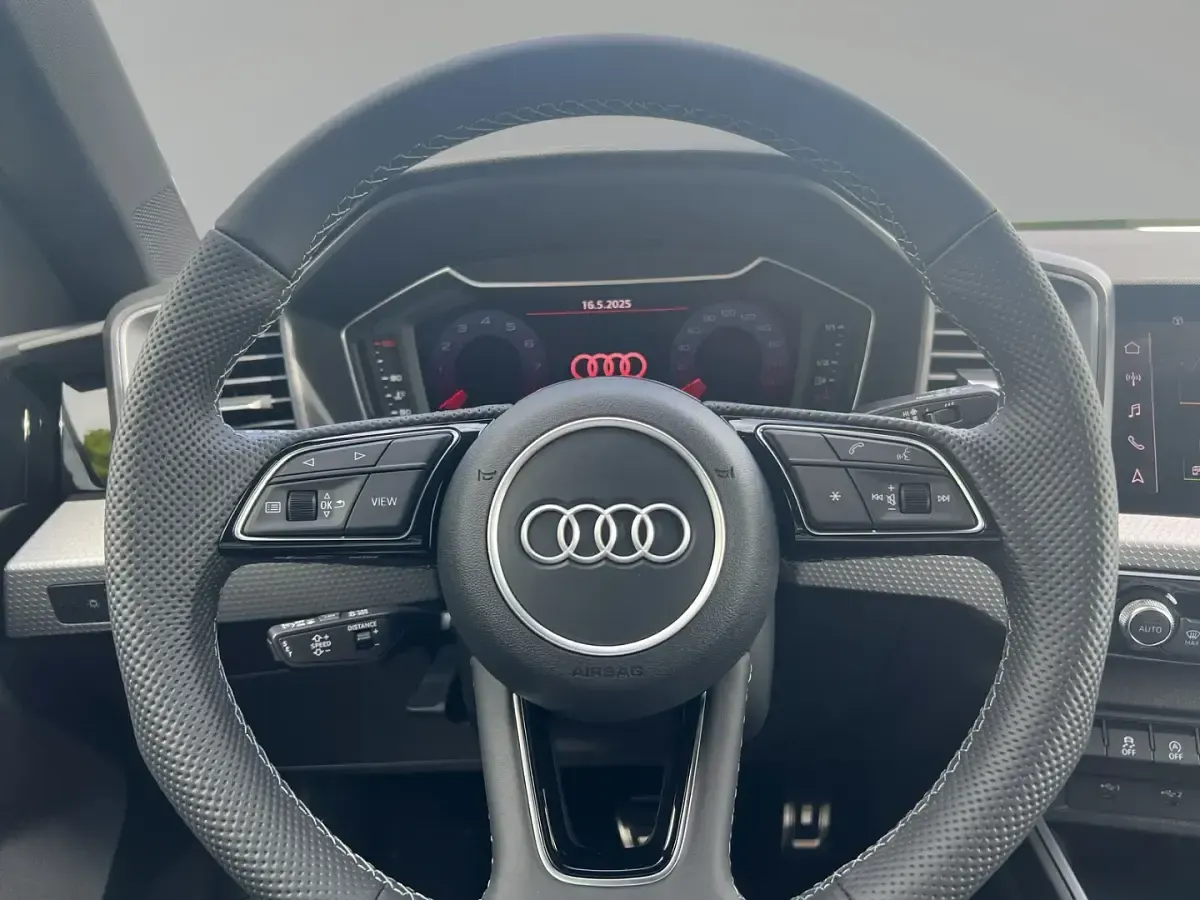 Gebraucht Audi A1 Sport 150 PS (110 kW) 2025 Schwarz SUV