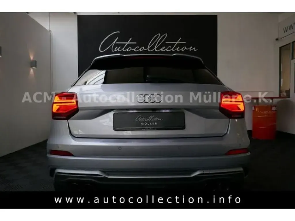Gebraucht Audi SQ2 300 PS (220 kW) 2019 Florettsilber (metallic) SUV