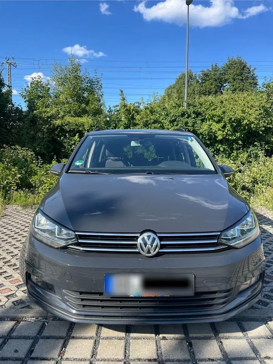Gebraucht VW Touran 150 PS (110 kW) 2017 Grau Van / Kleinbus