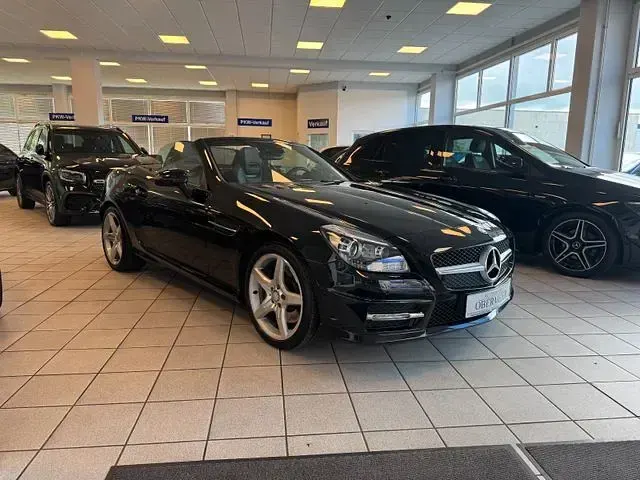 Gebraucht Mercedes SLK200 AMG 184 PS (135 kW) 2011 Schwarz Cabrio