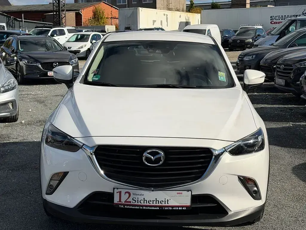 Używany Mazda CX-3 Exclusive-Line 105 KM (77 kW) 2016 Biały SUV