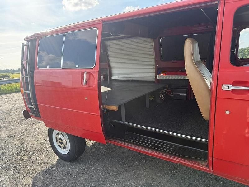 Gebraucht Chevrolet G 165 PS (121 kW) 1981 Rot Van