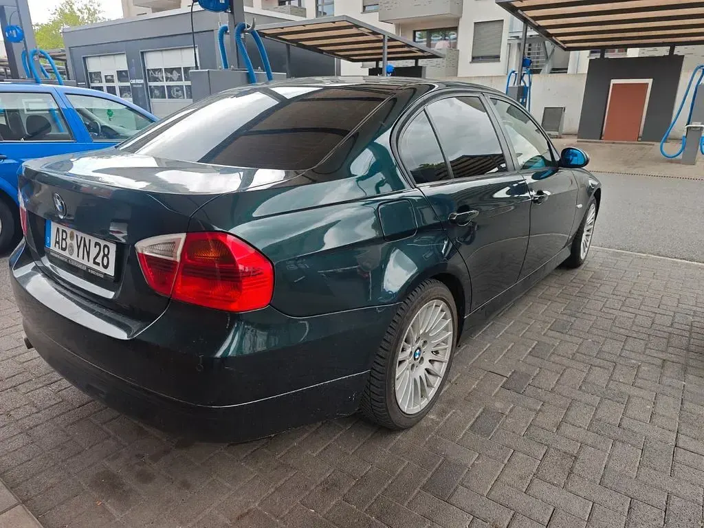 Gebraucht BMW 318 Performance 129 PS (94 kW) 2007 Grün Limousine
