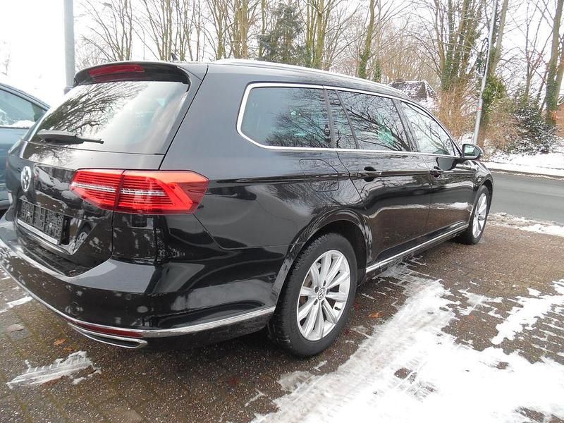 Gebraucht VW Passat Highline 190 PS (139 kW) 2016 Schwarz Kombi