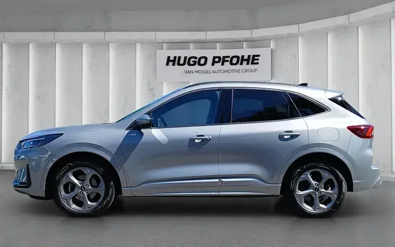 Gebraucht Ford Kuga ST-Line 186 PS (136 kW) 2025 Silber SUV