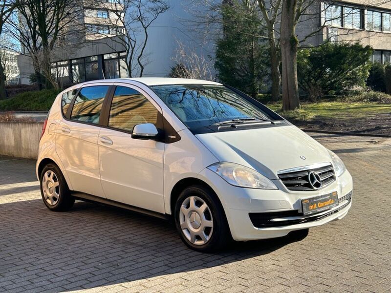 Gebraucht Mercedes A160 95 PS (69 kW) 2010 Weiß Limousine