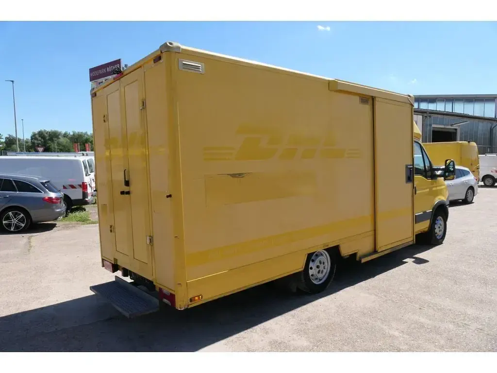 Gebraucht Iveco Daily 106 PS (77 kW) 2012 Gelb Van