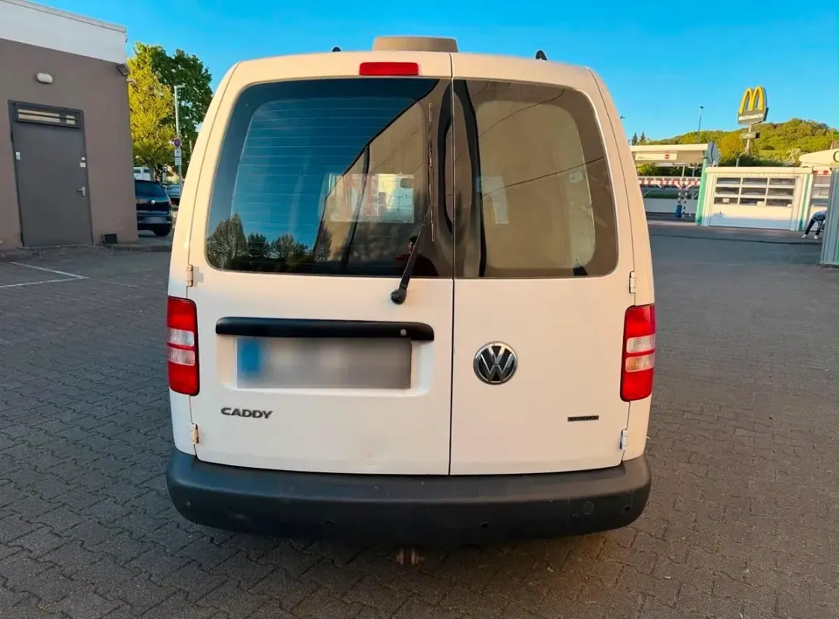 Gebraucht VW Caddy 104 PS (76 kW) 2012 Weiß Van / Kleinbus