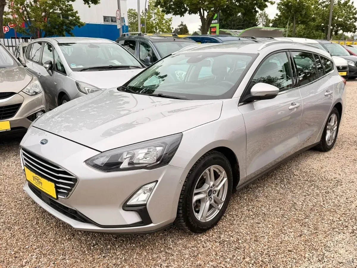 Gebraucht Ford Focus 120 PS (88 kW) 2020 Silber Kombi