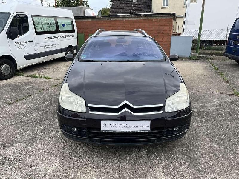 Schwarz Gebraucht 2006 Citroën C5 Exclusive Kombi | 1.600 € (Etwas zu teuer) - Bild 1/4