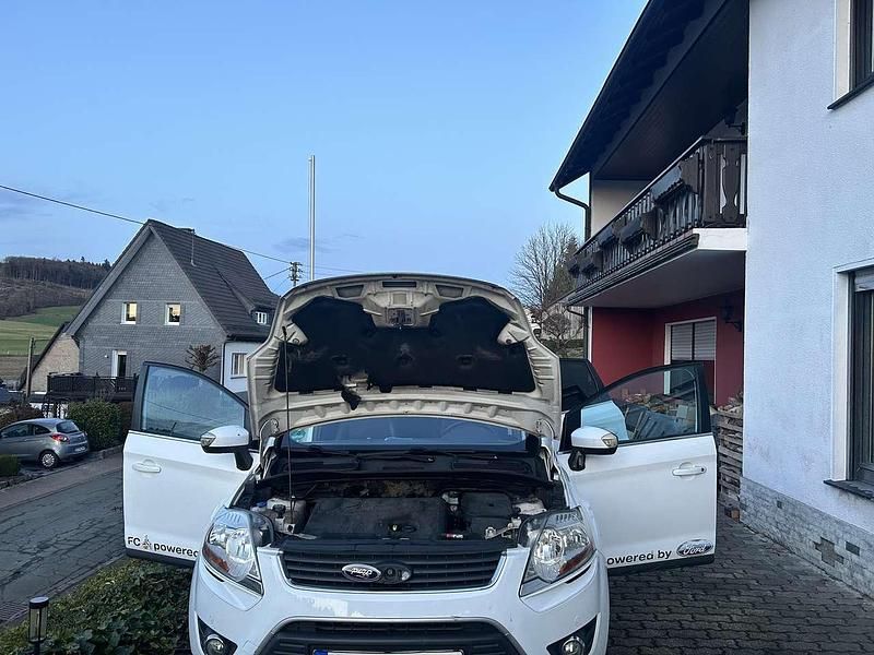 Gebraucht Ford Kuga Titanium 136 PS (100 kW) 2010 SUV