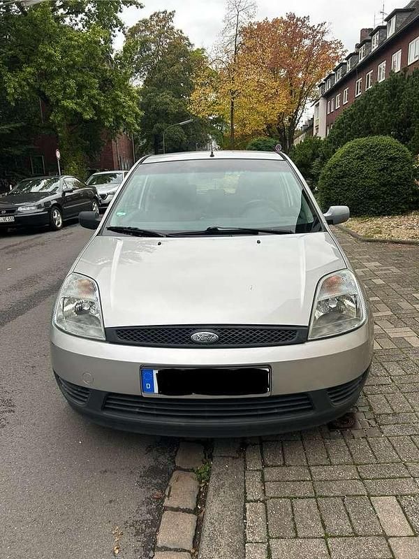 Gebraucht 2003 Ford Fiesta Kleinwagen | 900 € (Guter Preis) - Bild 1/4