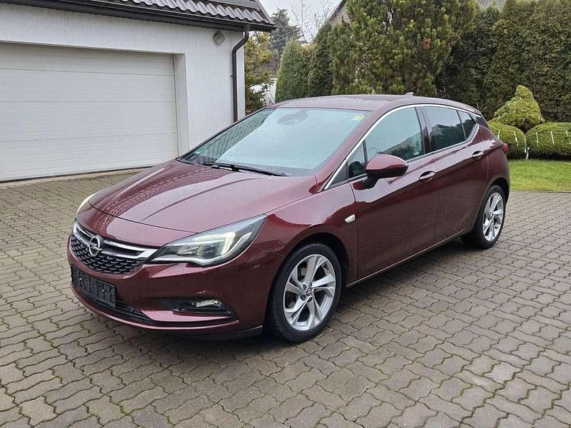 Rouge braun Gebraucht 2018 Opel Astra Limousine | 9.990 € (Guter Preis) - Bild 1/4