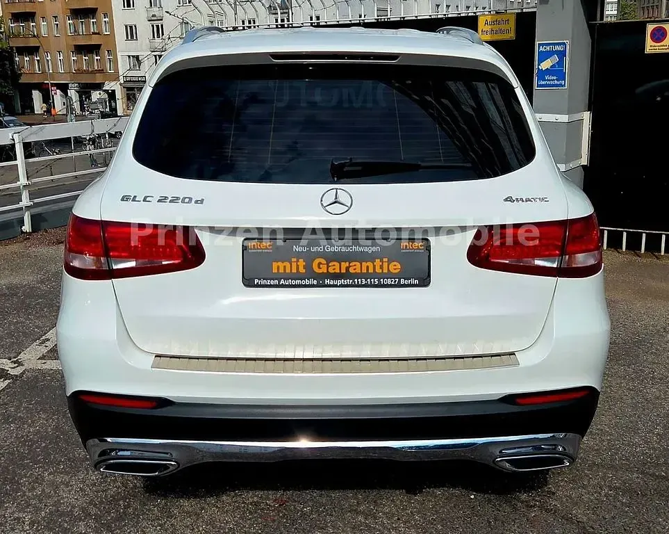 Gebraucht Mercedes GLC220 Exclusive 170 PS (125 kW) 2017 Weiß SUV