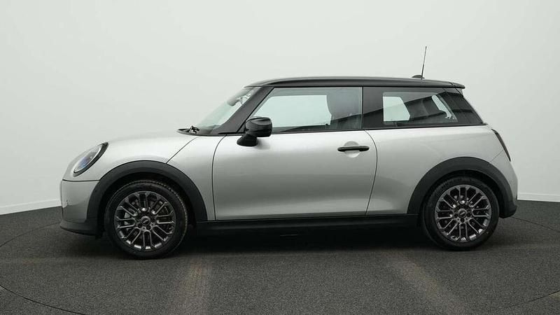 Gebraucht Mini Cooper Classic 156 PS (114 kW) 2024 Grau Kleinwagen