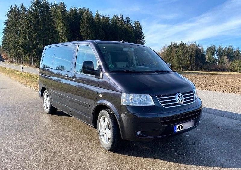 Second-hand VW T5 174 CP (127 kW) 2009 Negru Van