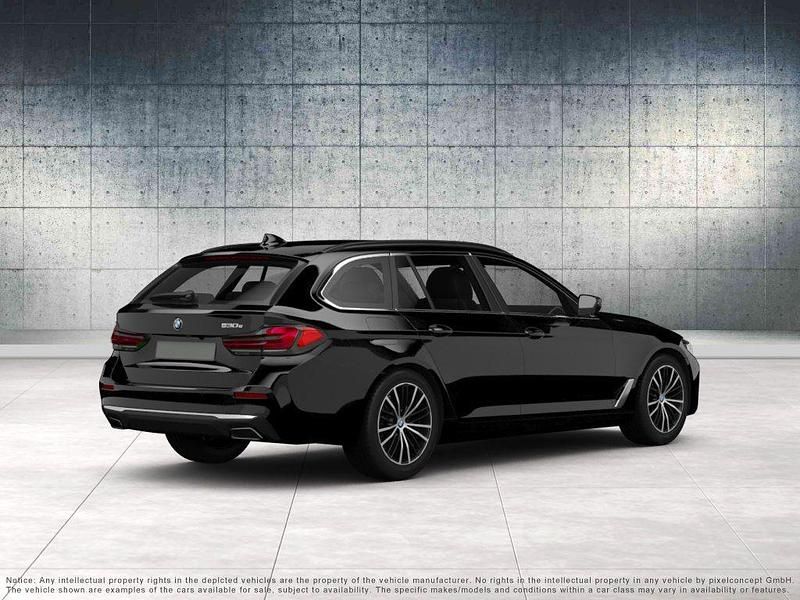 Używany BMW 520 Performance 190 KM (139 kW) 2023 Czarny Kombi