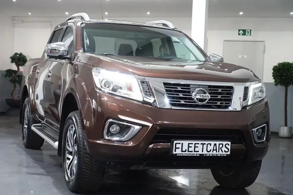 Gebraucht Nissan Navara 360º 190 PS (139 kW) 2016 Braun Pickup