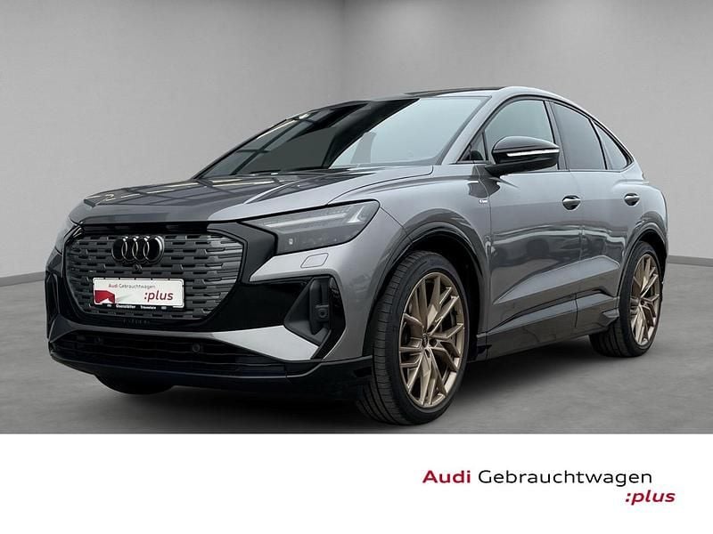 Grau Gebraucht 2021 Audi Q4 Sportback e-tron Ambiente SUV | 38.980 € - Bild 1/4