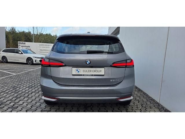 Gebraucht BMW 220 Luxury Line 156 PS (114 kW) 2023 Grau Van / Kleinbus