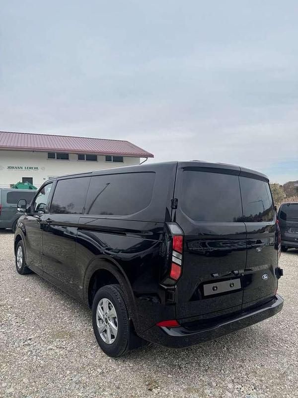 Neu Ford Transit Custom Limited 170 PS (125 kW) 2026 Schwarz Van / Kleinbus