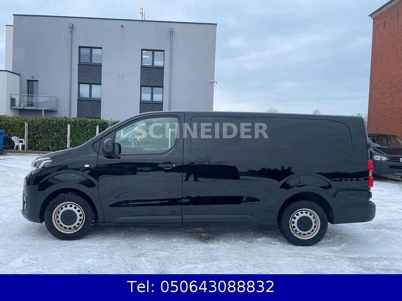 Schwarz Gebraucht 2020 Toyota Proace Van / Kleinbus | 15.990 € (Fairer Preis) - Bild 1/4
