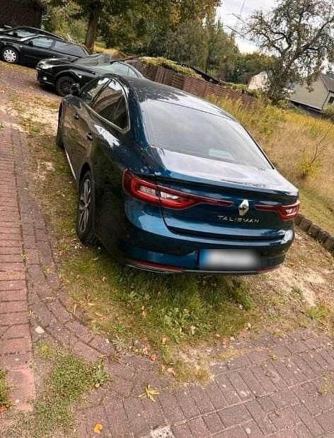 Second-hand Renault Talisman 160 CP (117 kW) 2016 Albastru Berlinǎ