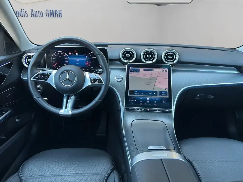 Gebraucht Mercedes C200 204 PS (150 kW) 2023 Blau Limousine