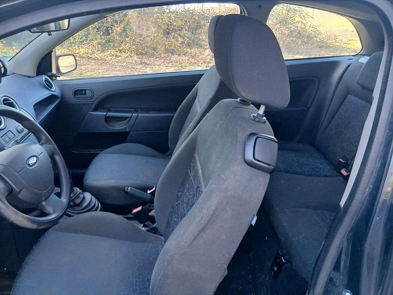 Gebraucht Ford Fiesta 60 PS (44 kW) 2006 Kleinwagen