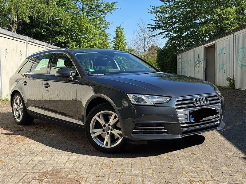 Grau Gebraucht 2016 Audi A4 Sport Kombi | 15.399 € (Guter Preis) - Bild 1/4