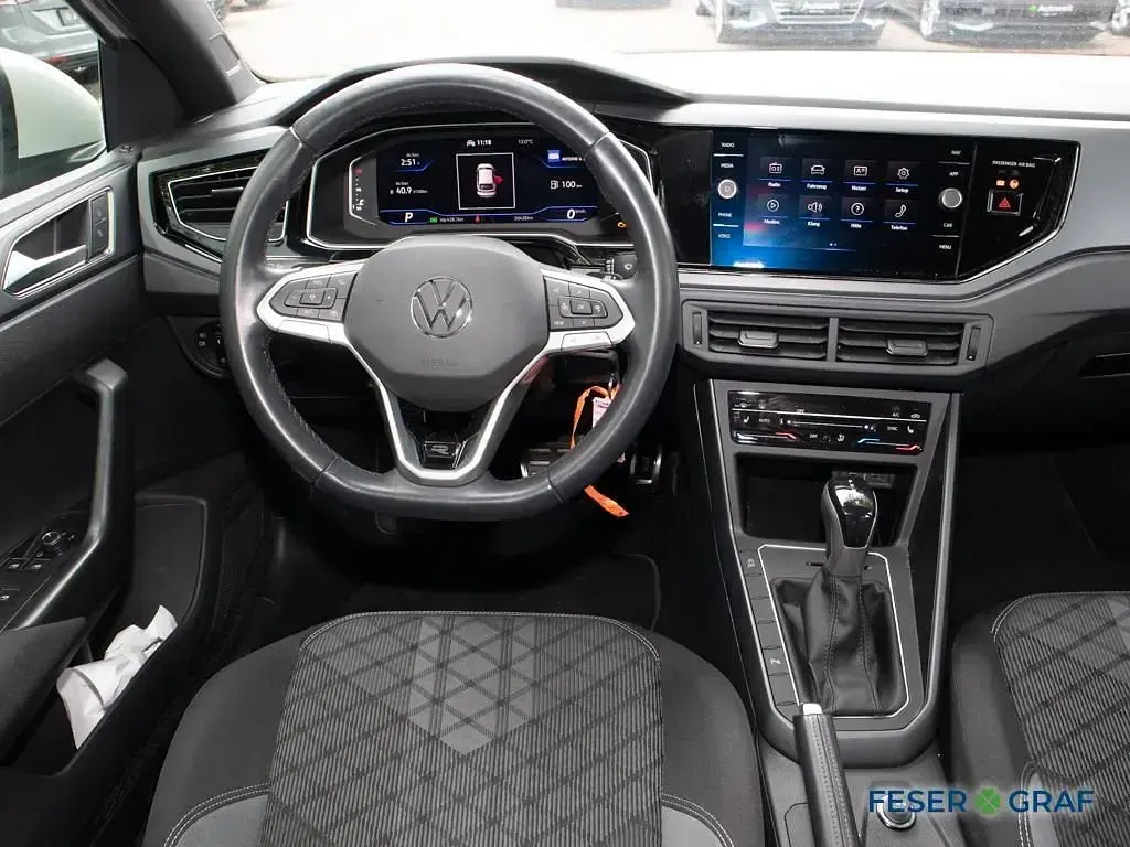 Gebraucht VW Taigo R-line 110 PS (80 kW) 2023 Grau SUV
