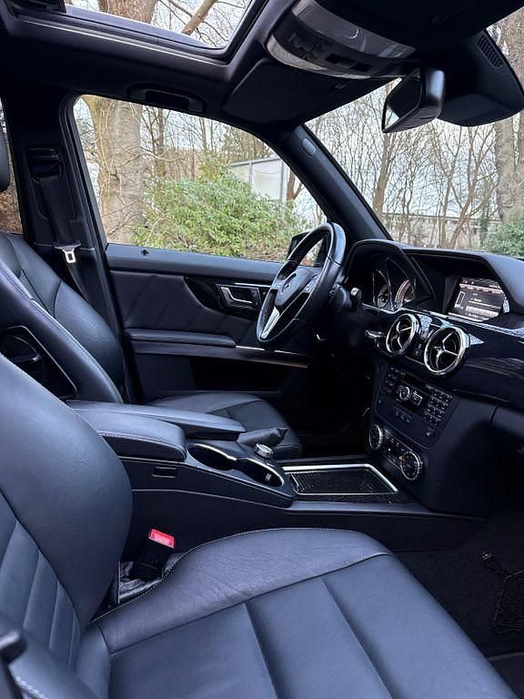 Gebraucht Mercedes GLK350 265 PS (194 kW) 2013 Schwarz SUV