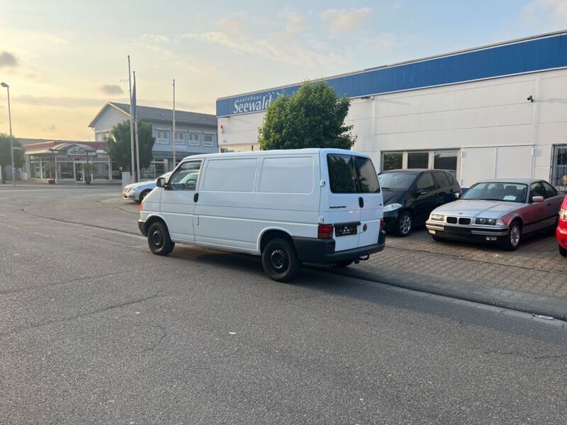 Second-hand VW T4 102 CP (75 kW) 2000 Gri Van