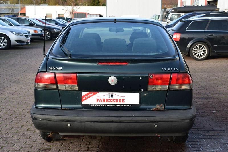 Gebraucht Saab 900 133 PS (97 kW) 1994 Grün Limousine