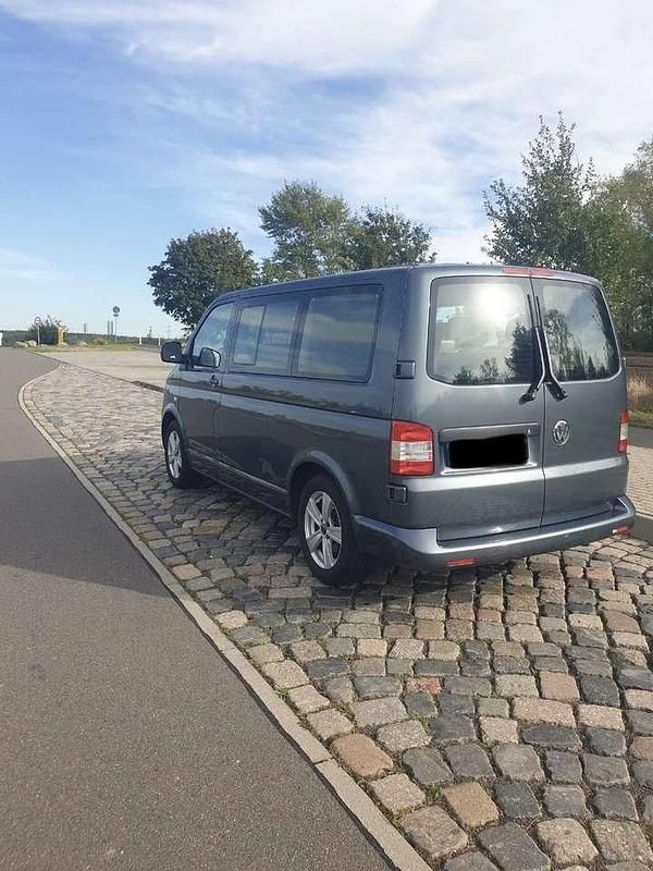 Gebraucht VW T5 131 PS (96 kW) 2006 Grau Van