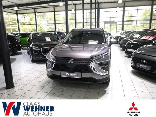 Platinumgrau (m) Gebraucht 2022 Mitsubishi Eclipse Cross Basis SUV | 19.900 € (Superpreis) - Bild 1/4