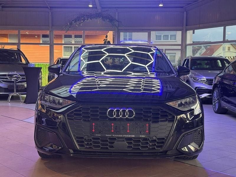 Gebraucht Audi A3 Sport 150 PS (110 kW) 2022 Schwarz Limousine