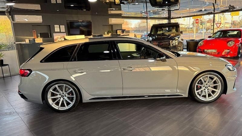 Gebraucht Audi RS4 Ambiente 450 PS (330 kW) 2021 Grau Kombi